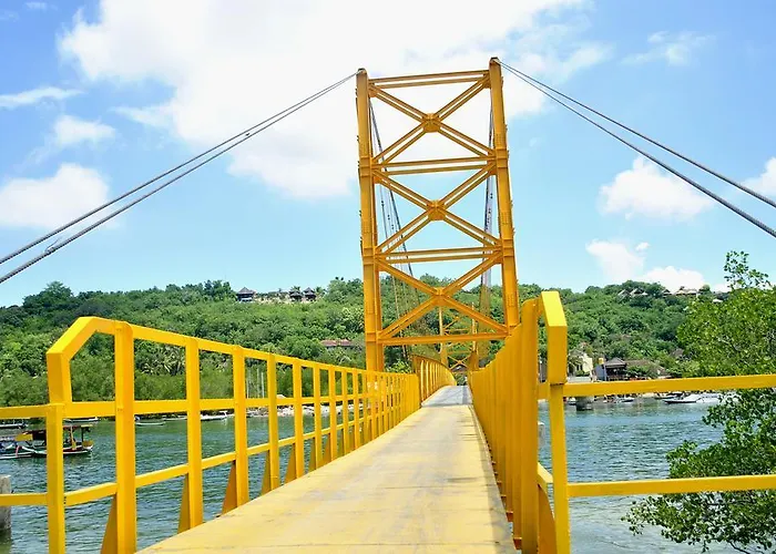 Damara Nusa Lembongan