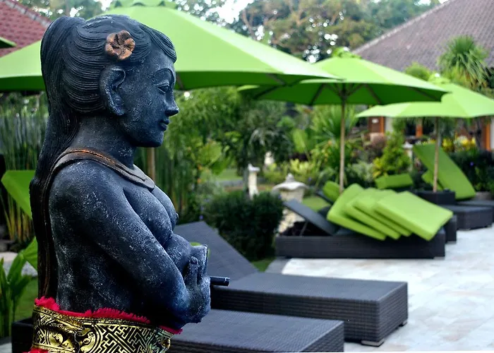 Damara Nusa Lembongan