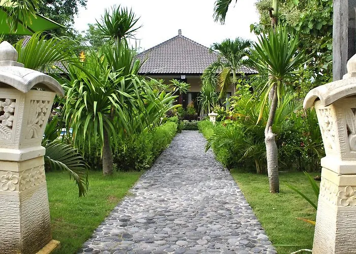 Damara Nusa Lembongan